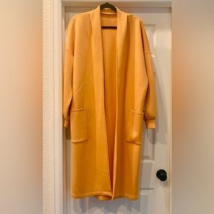 NWT Leze the Label x Hayet Rida Honey Frimps Cardicoat Medium